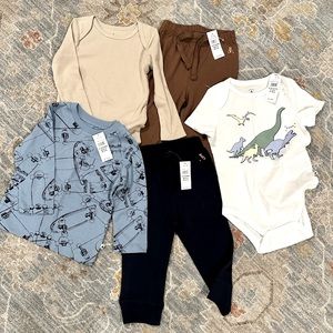 Baby Gap Boys joggers, onesies, long sleeved shirt - NWT